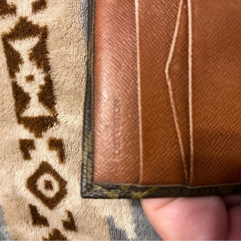Louis Vuitton EUC Vintage Elise Dual Sided Compact Bifold Leather Wallet - Picture 8 of 13
